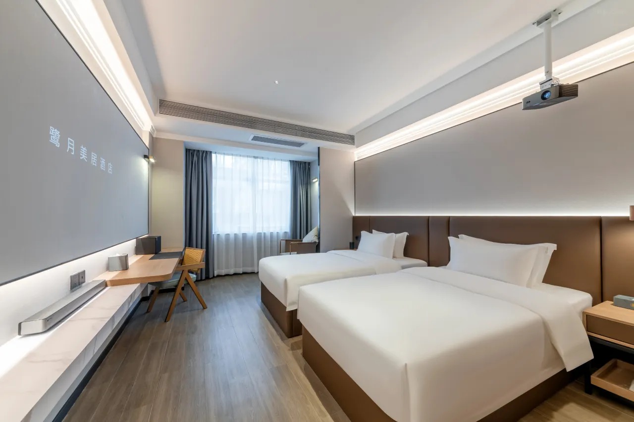 鷺月酒店（華強北會展中心店） 