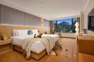 Vala Toms Cliff - stream - tracing Hotel-2