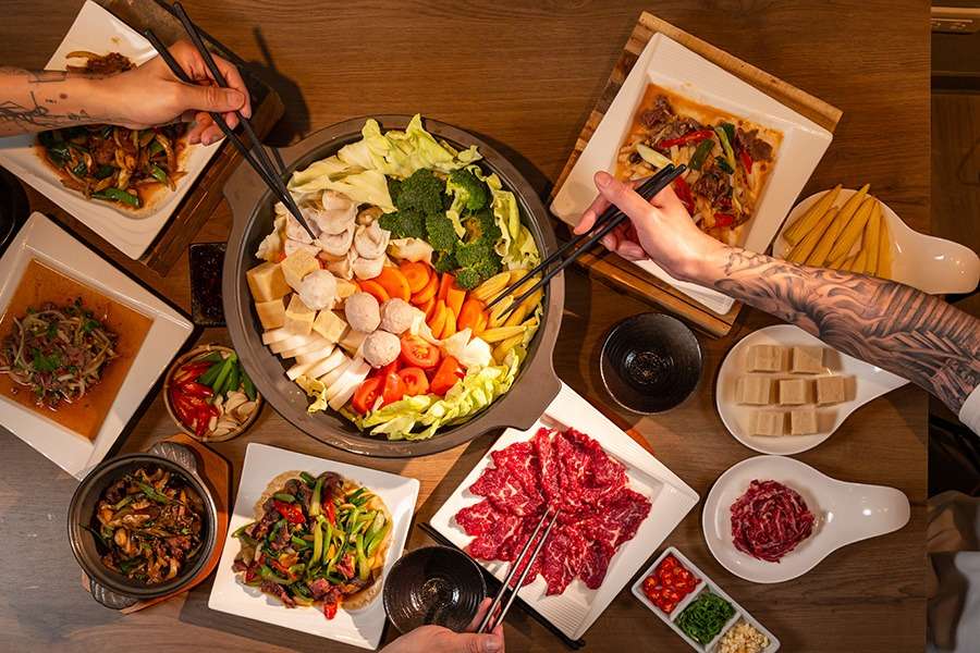 牛富溫體涮牛肉 食物