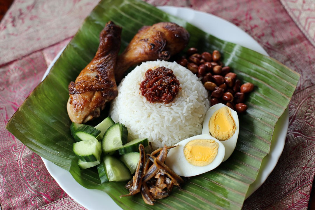 A plate of traditional sabahan nasi lemak