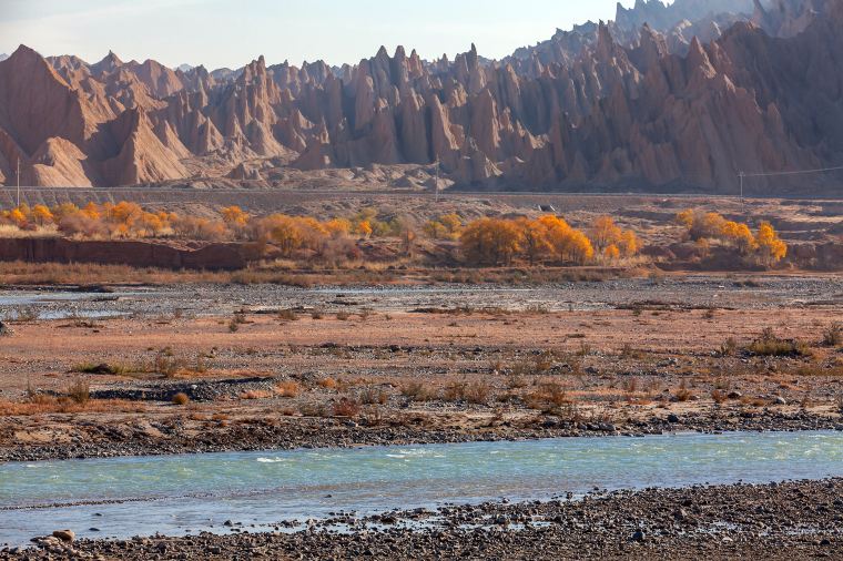 ฤดูใบไม้ร่วงในอูรุมชี