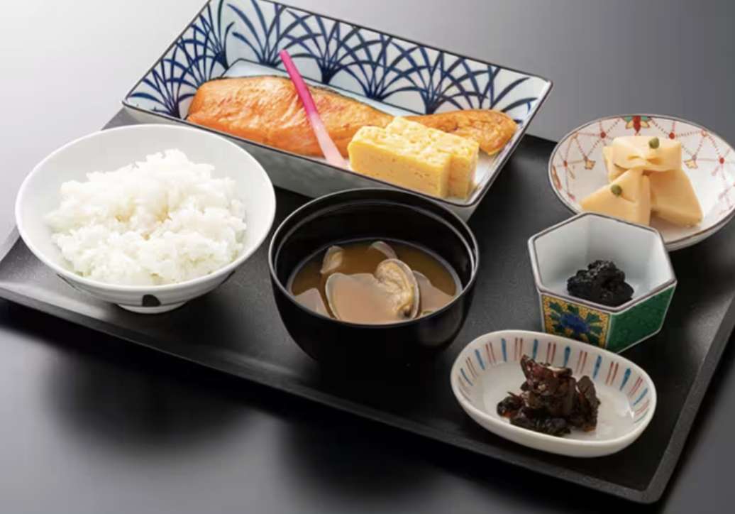 하네다 공항 라운지 음식