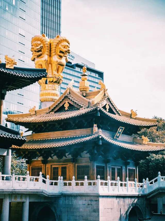 靜安寺必看亮點 靜安寺｜古典鐘樓