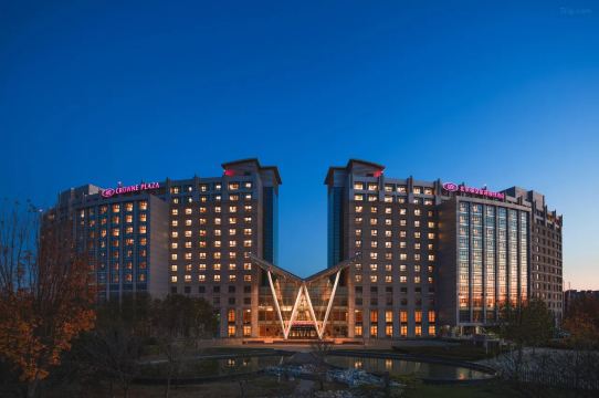 วิวด้านหน้า Crowne Plaza Beijing International Airport (IHG)