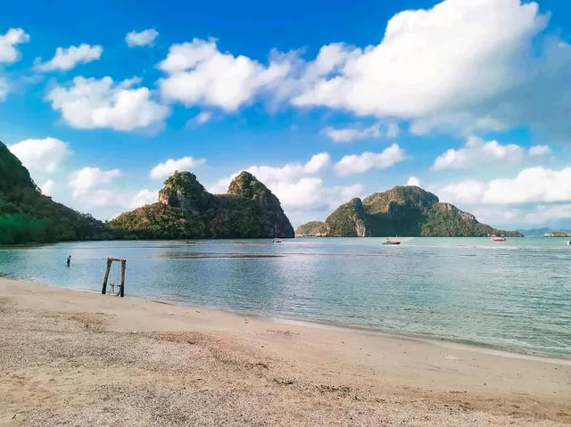 หาดเกาะเตียบ