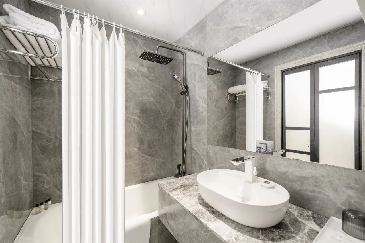 香港軒尼斯酒店浴室