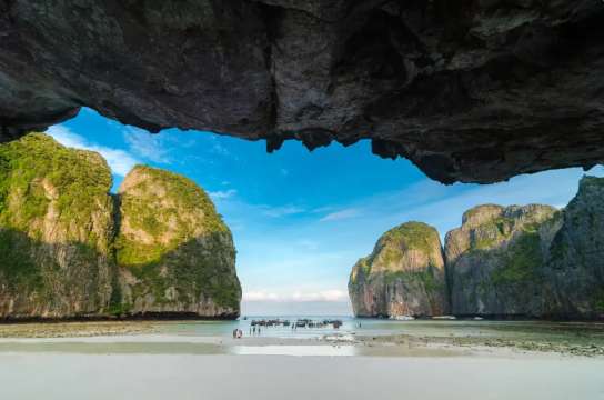 สถานที่ท่องเที่ยวกระบี่