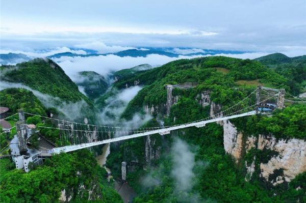 เดินวัดใจบนสะพานแก้วแกรนด์แคนยอน