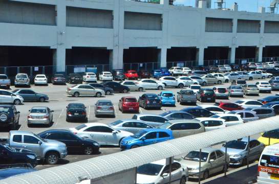 ที่จอดรถของสถานี BTS หมอชิต