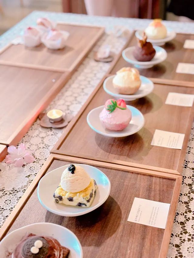 Yeonnamdong Cherry Blossoms House 延南洞櫻花家 