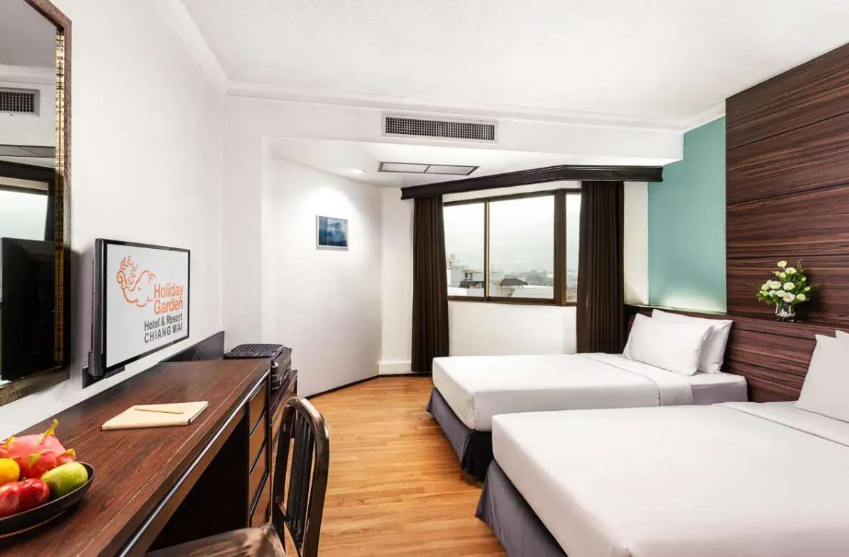 โรงแรมฮอลิเดย์ การ์เดน เชียงใหม่