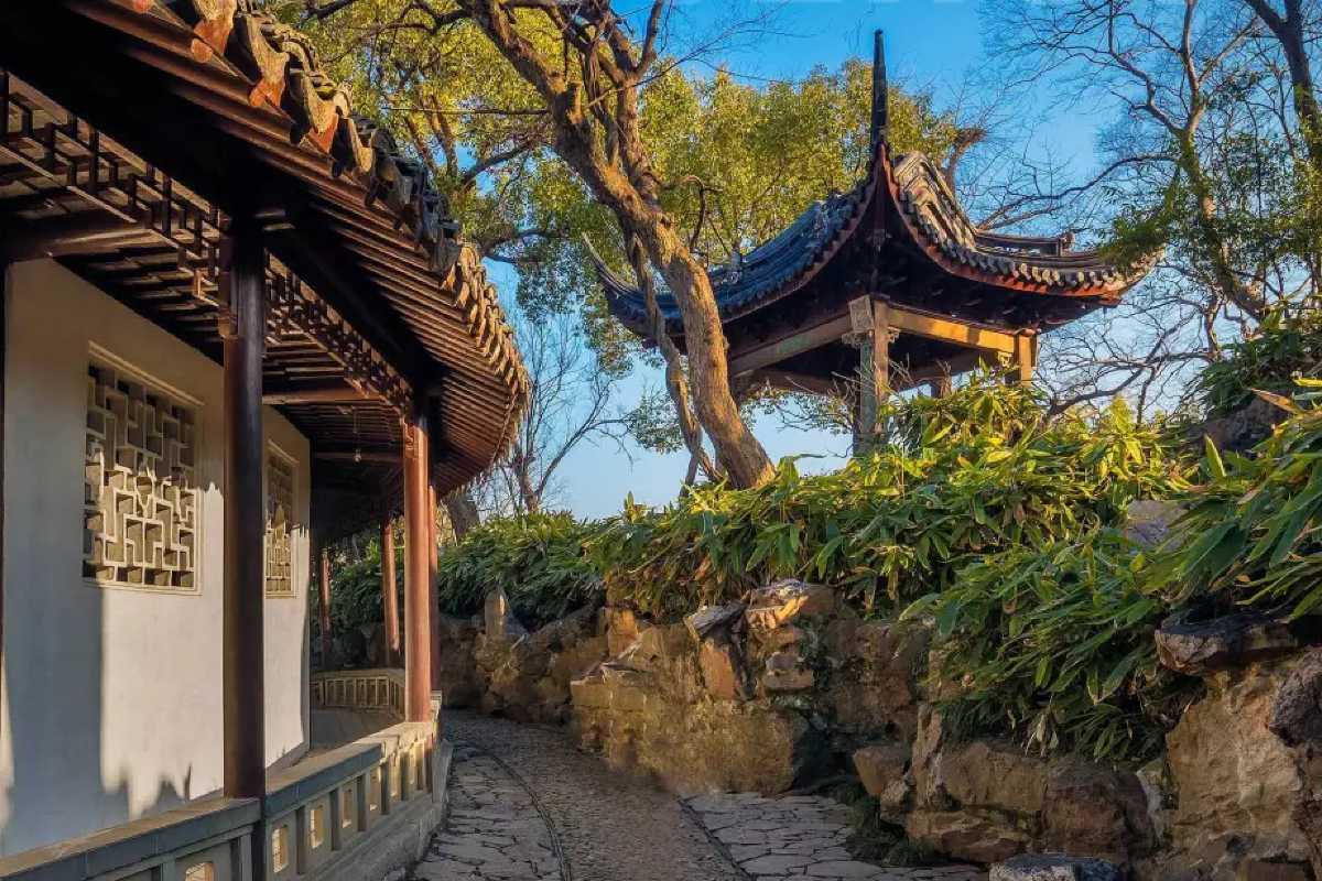 ปราสาทฉางลอง (Canglang Pavilion)