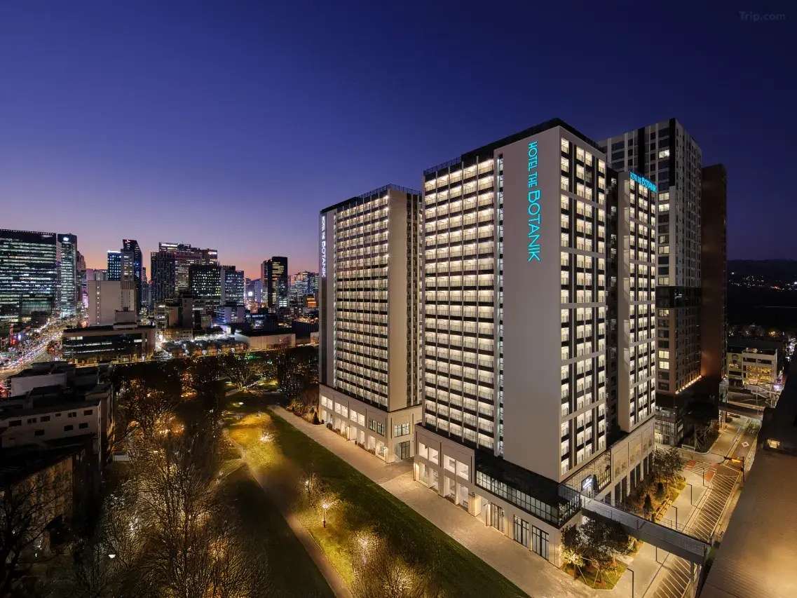 HOTEL BOTANIK 世運 明洞