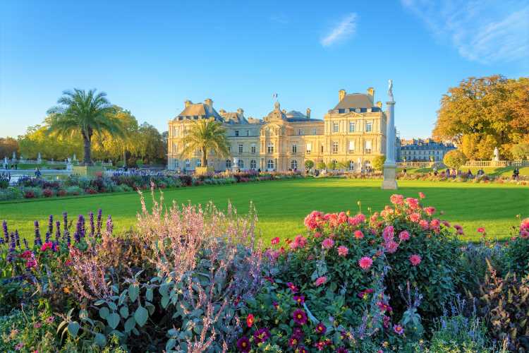 สวนลุกซ็องบูร์ (Luxembourg Gardens)