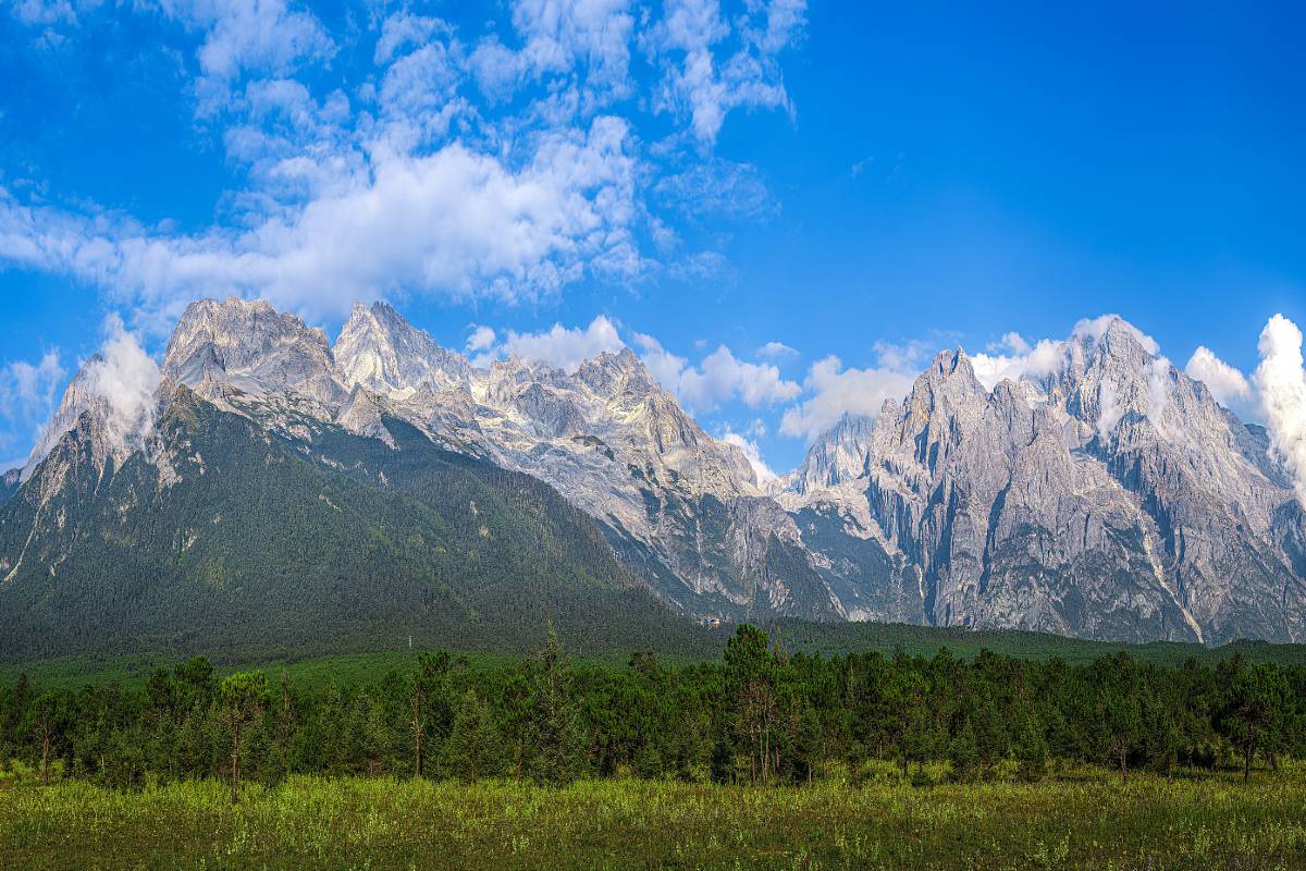 麗江玉龍雪山景區：雲杉坪 + 藍月谷一日遊