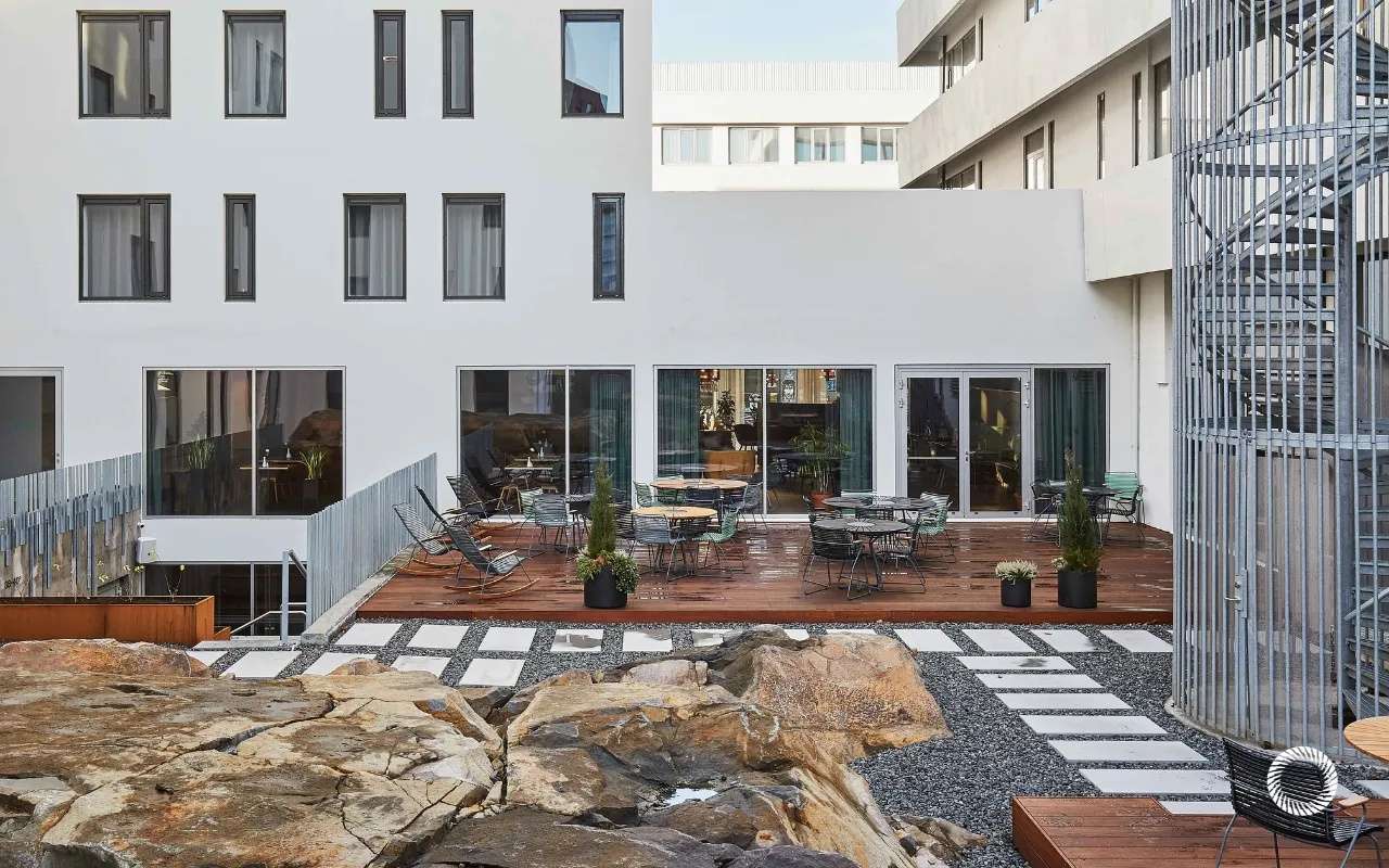 米德加爾杜爾中心飯店