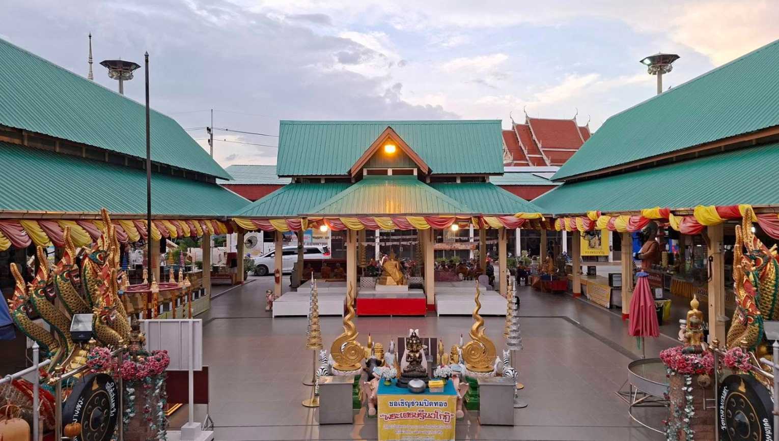 วัดกลางบางพระ