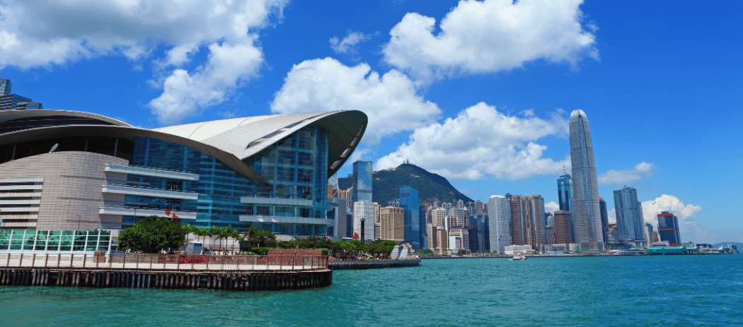 Centre de congrès et d'expositions de Hong Kong, juste au bord de Victoria Harbour