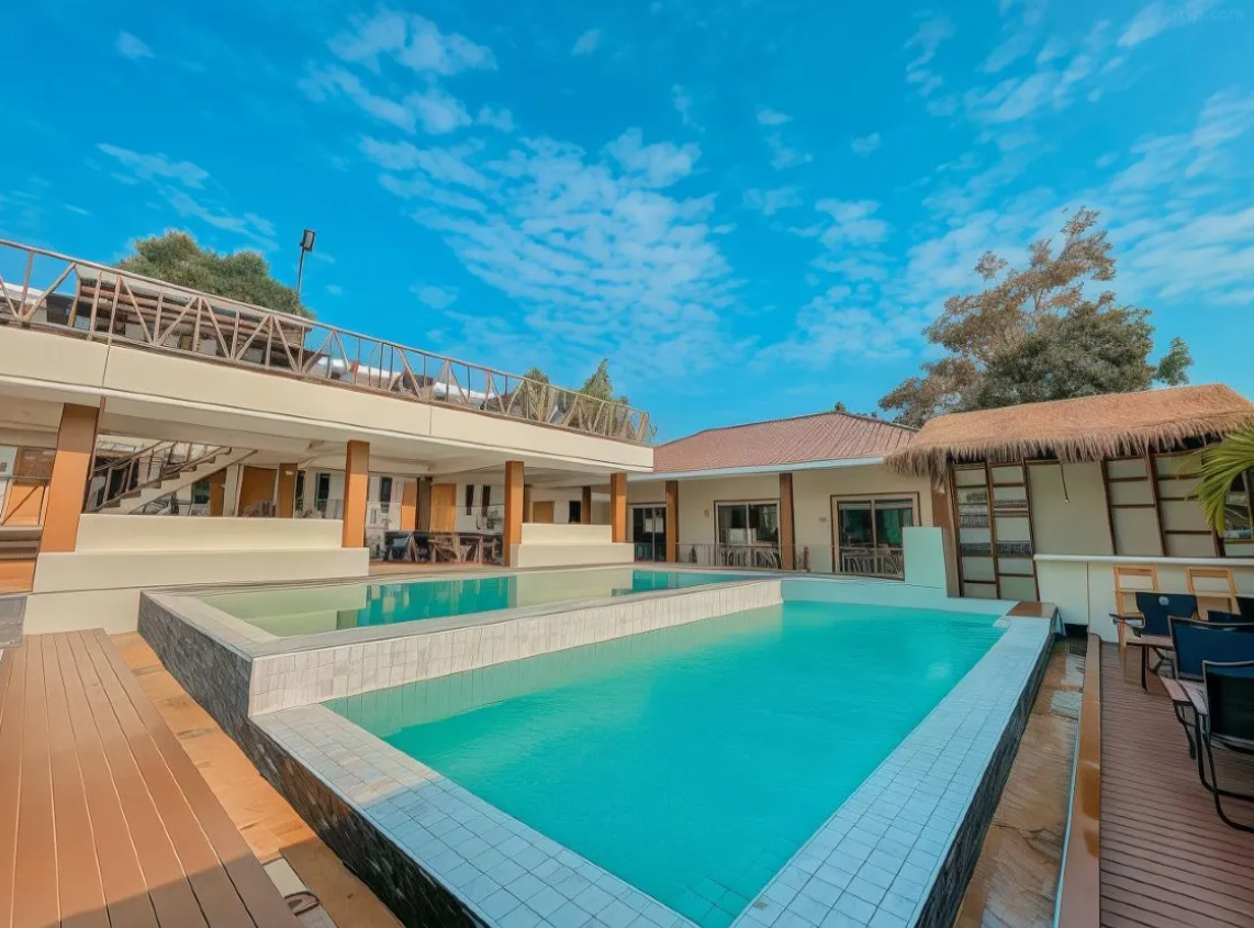 Sun and Sea Koh Larn