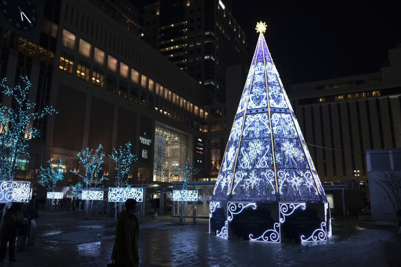 札幌白色燈樹節聖誕樹