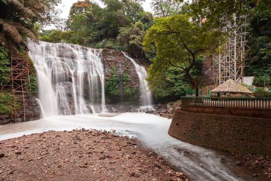 Hinulugang Taktak National Park