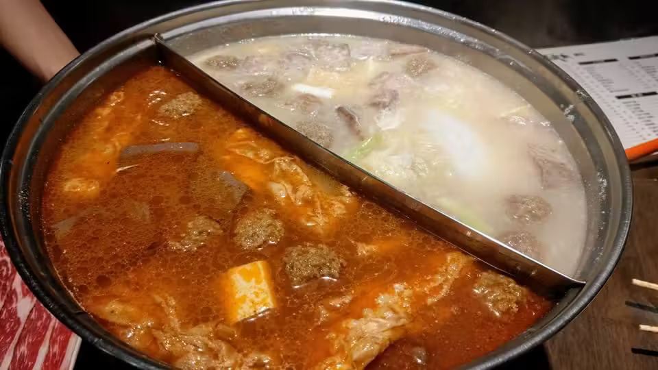 特製麻辣湯＋芋頭排骨鍋