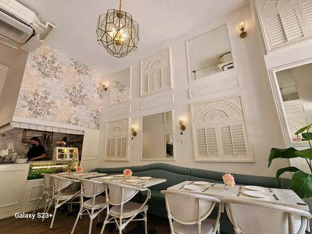  Janela Café 總店環境