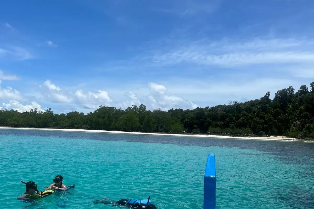clear waters at Abang Island