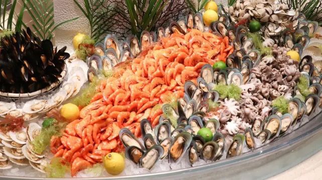 6 大澳門自助餐推介：巴黎人、新濠影滙、四季、新葡京、十六浦 | Trip.com