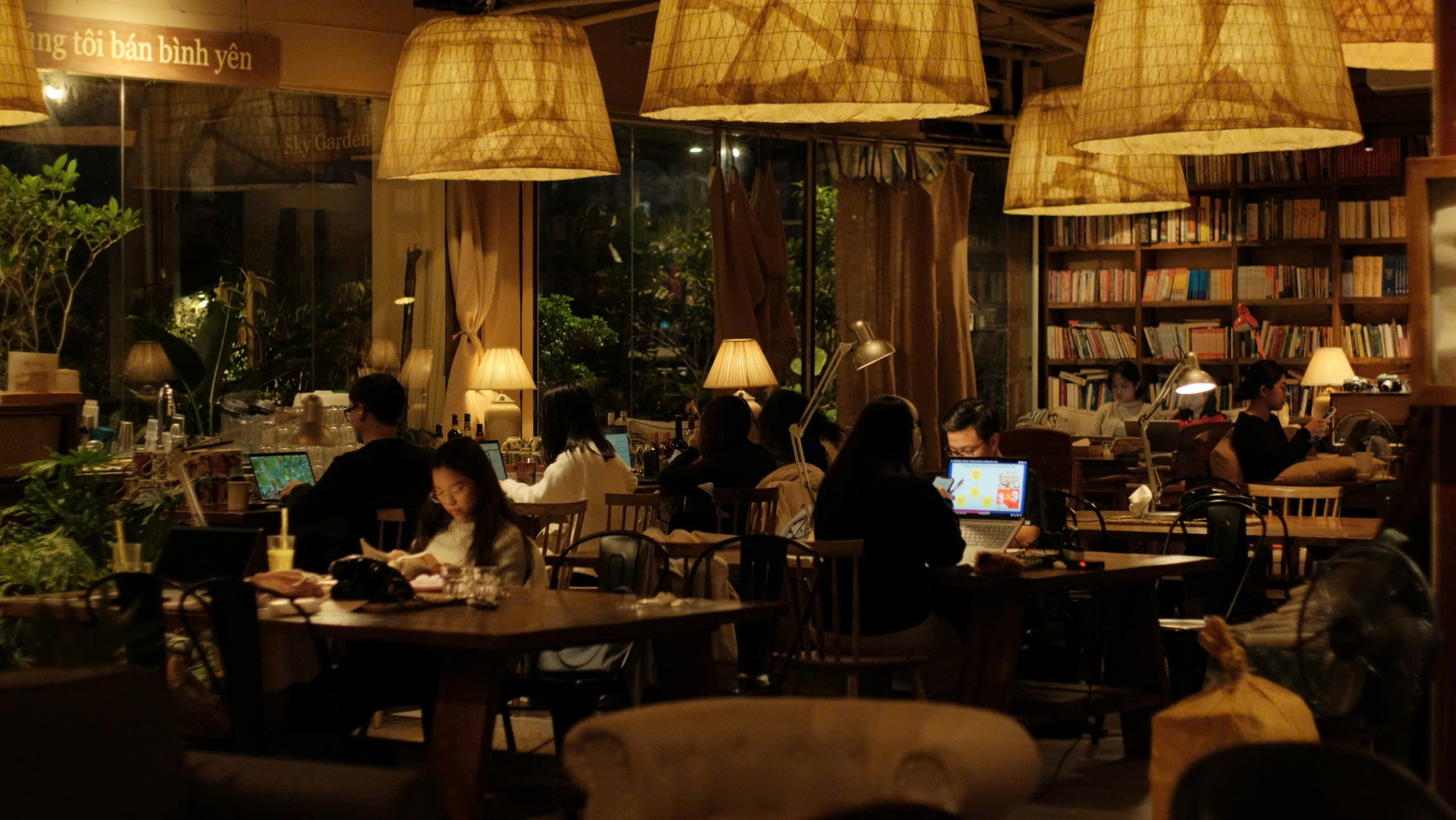 Tiny Cafe Revolution