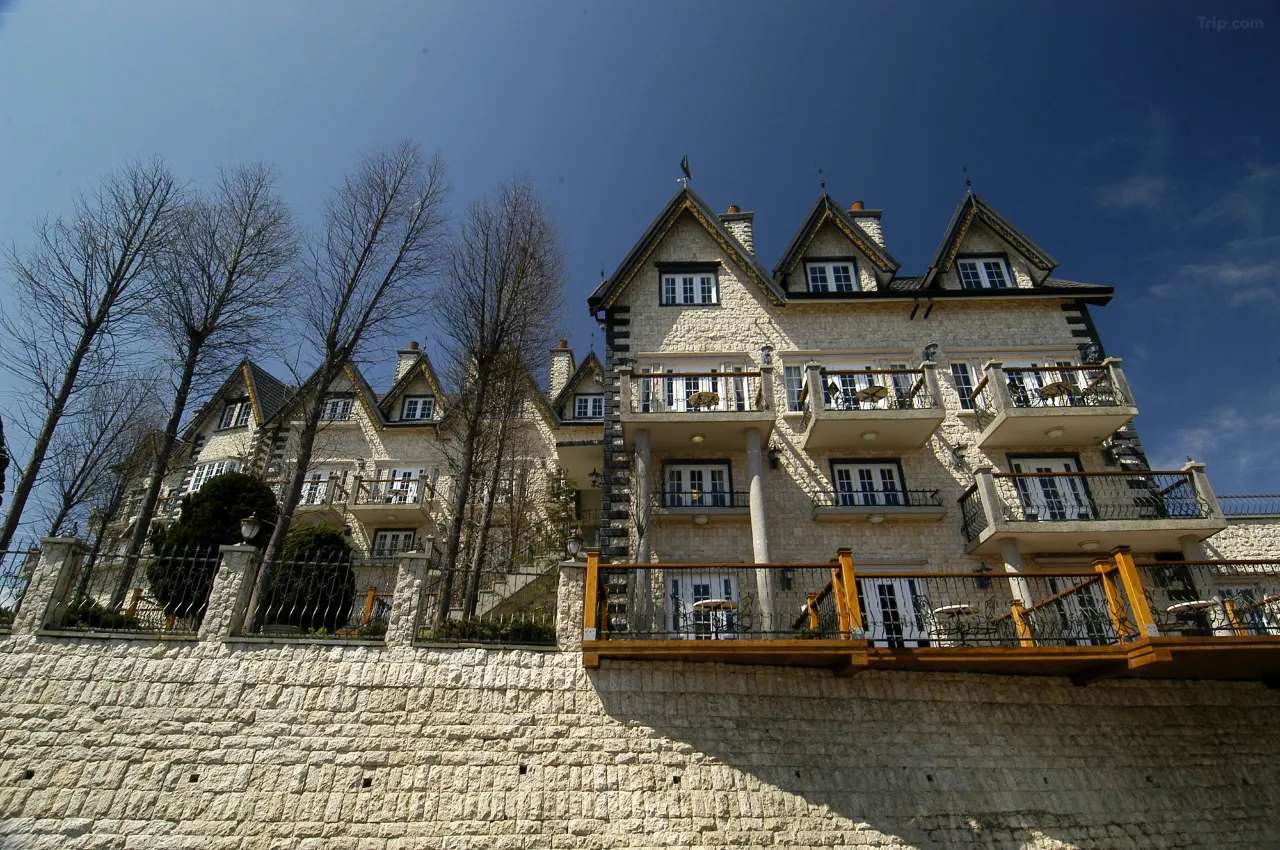 合歡山住宿|南投清境霞飛音樂城堡