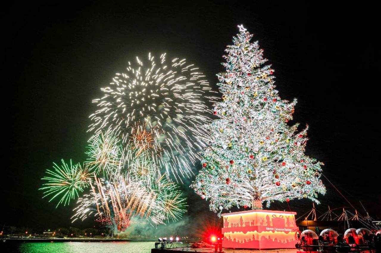 「聖誕夢幻節」煙火