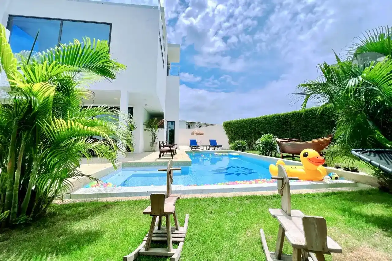 ปาล์ม สปริงส์ พูลวิลล่า พัทยา -1