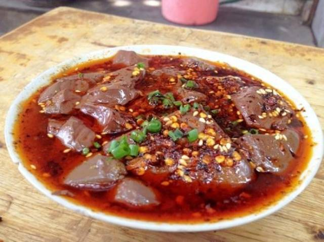 เต้าหู้เลือด