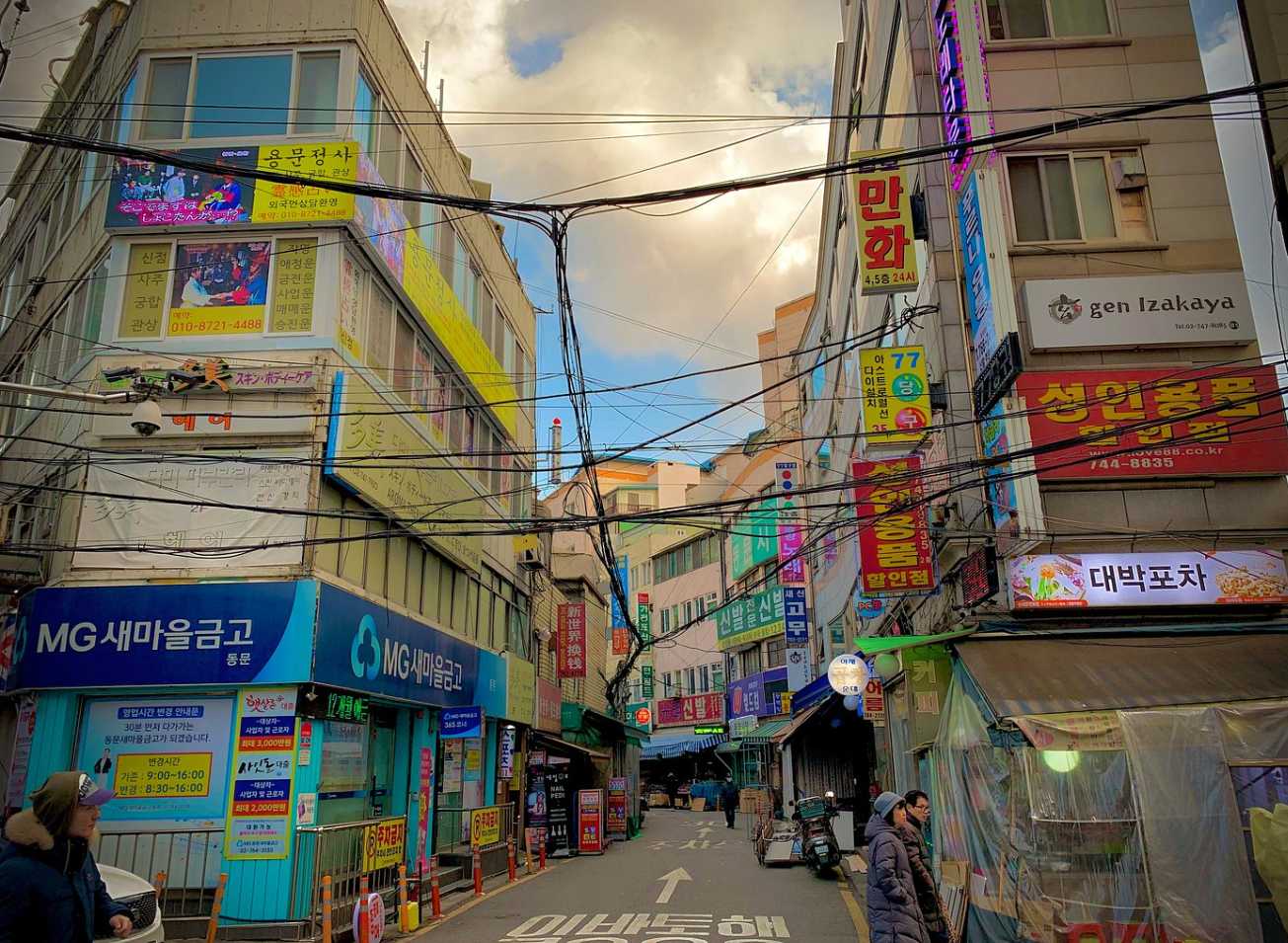 ตลาดทงแดมุน & GOTO Mall - ช้อปปิ้งเกาหลี