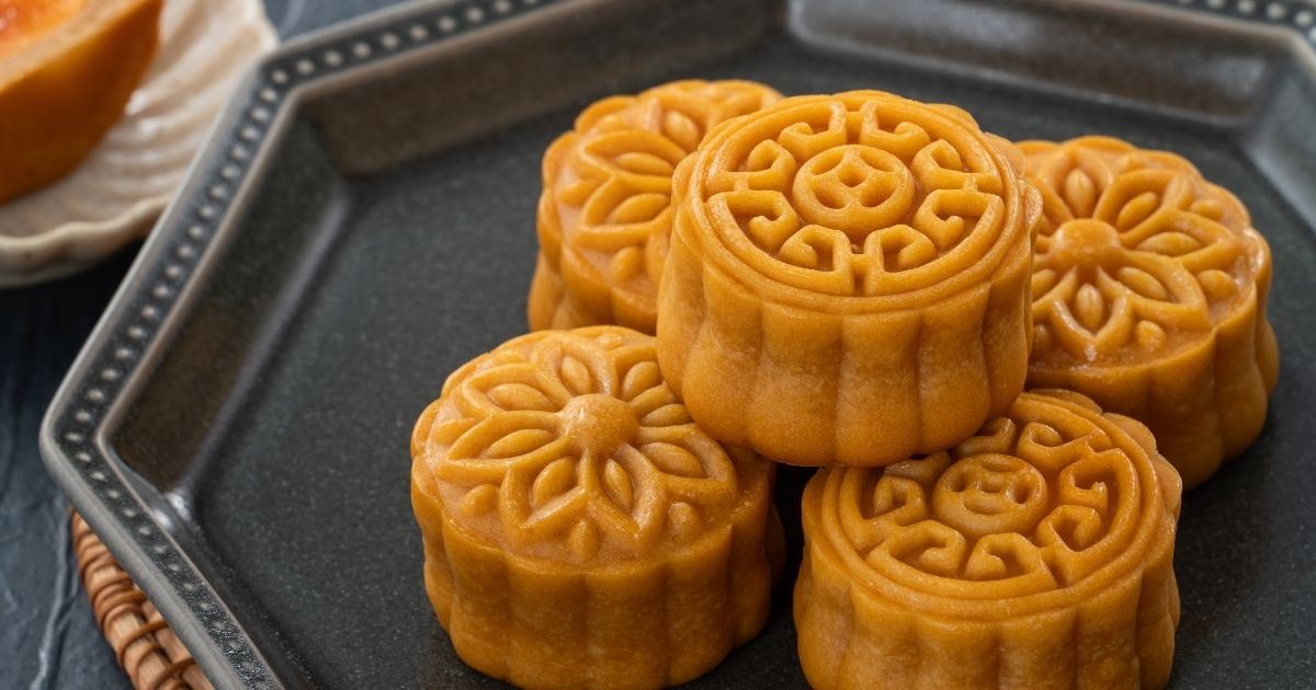 Pasteles de luna cantoneses con rellenos tradicionales, uno de los dulces más populares para comprar en Shenzhen