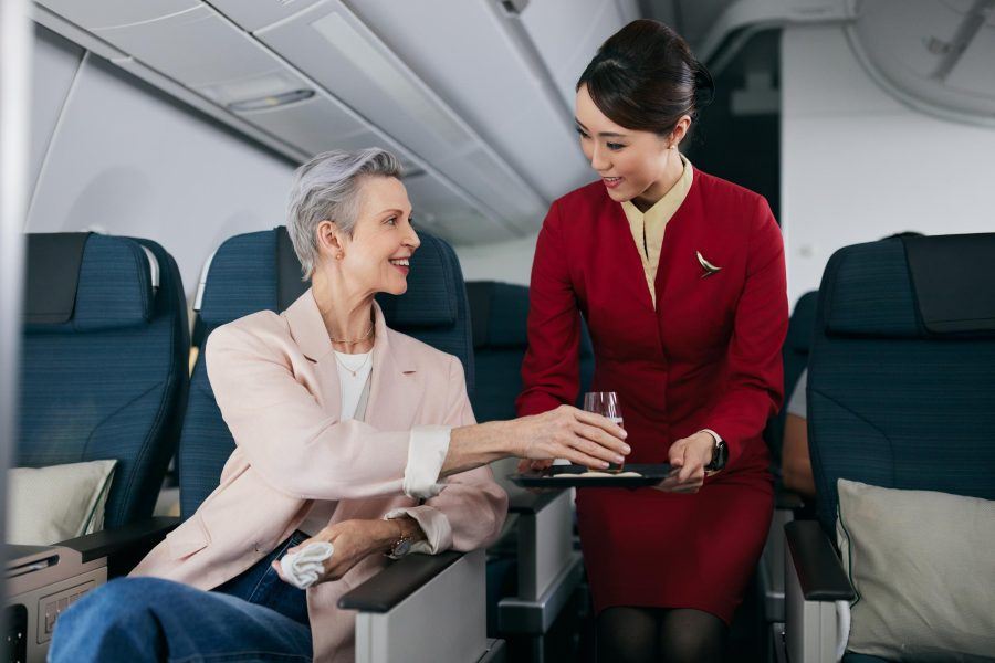 การบริการบน Cathay Pacific