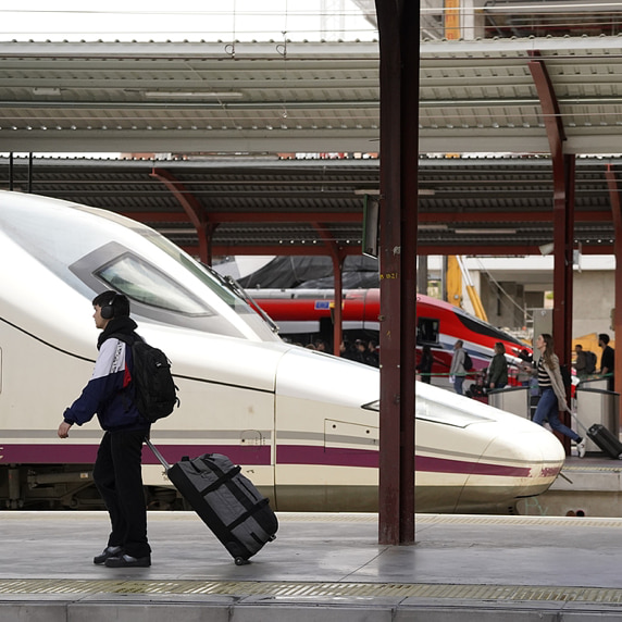 Типы билетов на поезда Renfe по маршруту Barcelona-Sants — A Rua-Petin