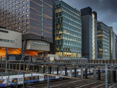 Kereta api ke London Paddington