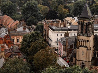 Tàu đi đến York