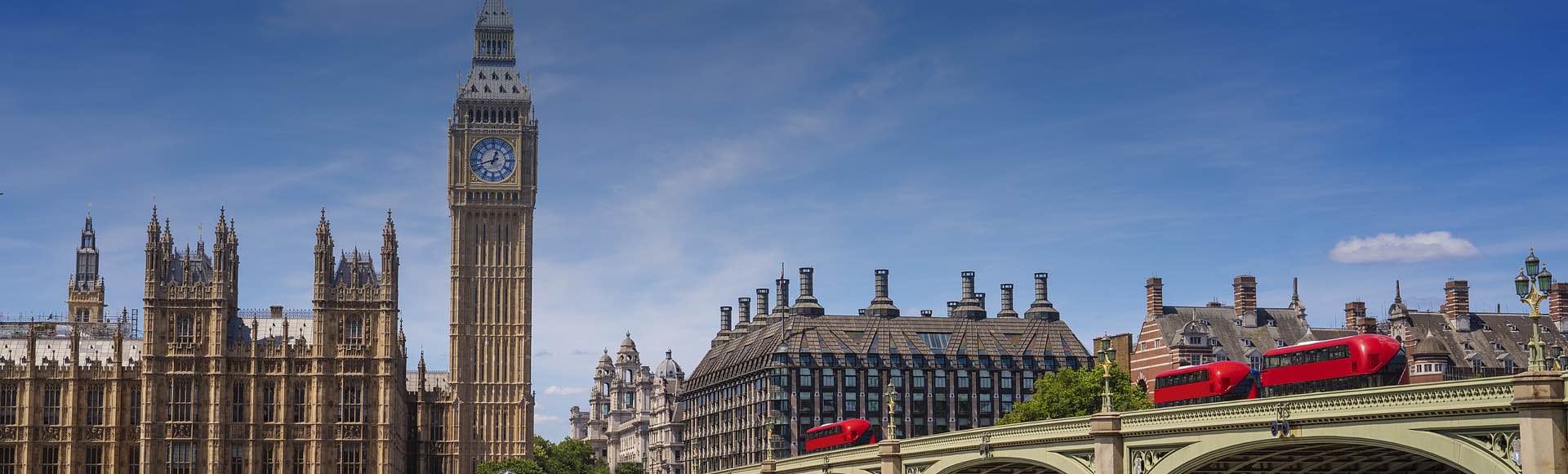 Trains to Trooping the Colour 2026: Nearest station, popular routes & event info