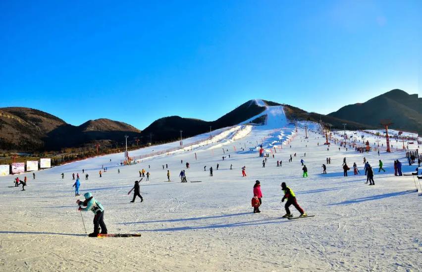 Skiing