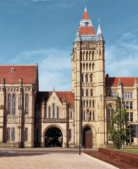 <a href='/guide/trains-to-university-manchester'>Trains to the University of Manchester</a>