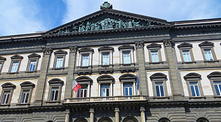 <a href='/destinazione/treni-per-napoli'>Treni per Napoli</a>