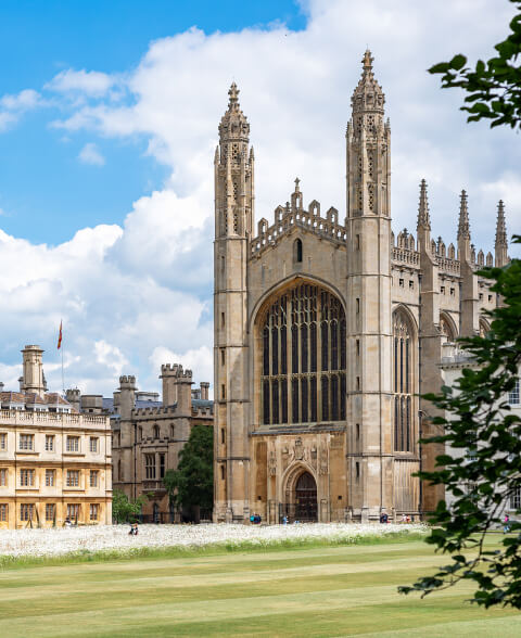 <a href='/guide/trains-to-university-cambridge'>Trains to the University of Cambridge</a>