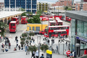 Trains vers Stratford (Londres)