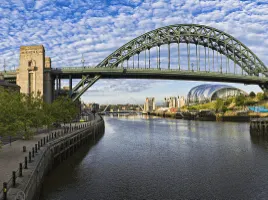 Newcastle nach London