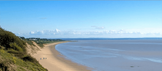 Trains to Wirral Country Park