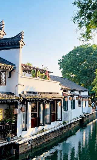 3D2N • Shanghai + Suzhou: VIP Transfers, Top Landmarks & Crab Feast in autumn 3-day tour