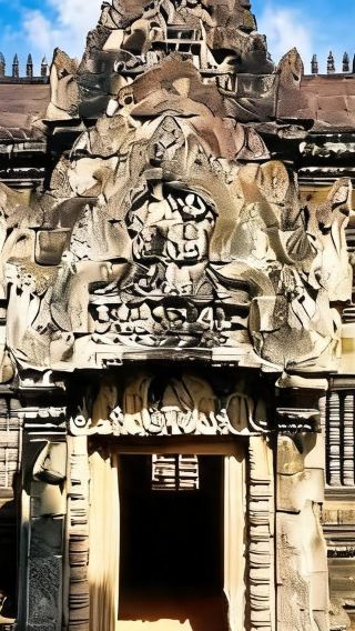 4天3晚 • 柬埔寨金邊＋暹粒4天3夜跟團遊「2-9人小團金邊進暹粒出」無購物｜中文導遊精講｜深度遊覽金邊王宮｜小圈